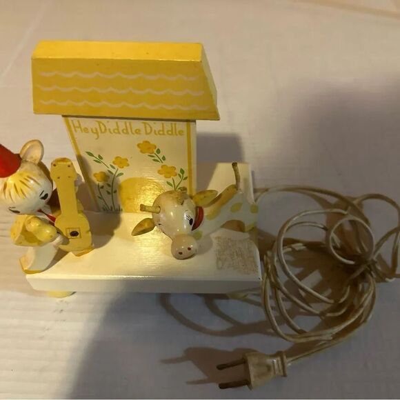 Hay Diddle Diddle rare antique nursery rhyme nightlight - Picture 2 of 11
